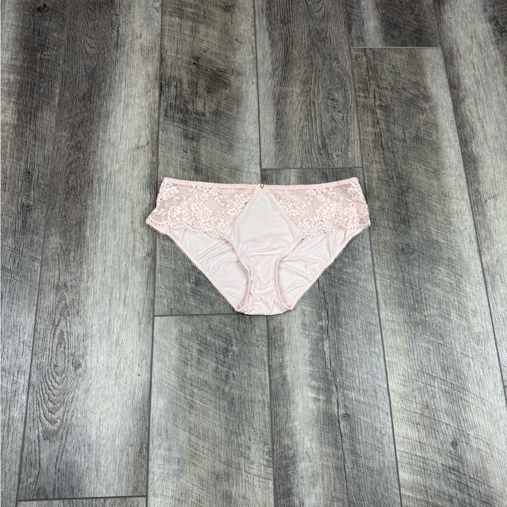 VS Light Pink Hiphugger Underwear